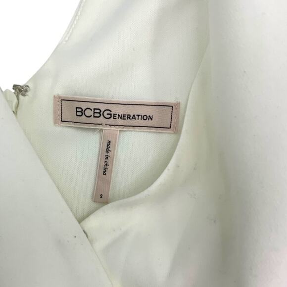 BCBGeneration Skort Romper White Size XS NWOT $98 MSRP - Picture 3 of 8